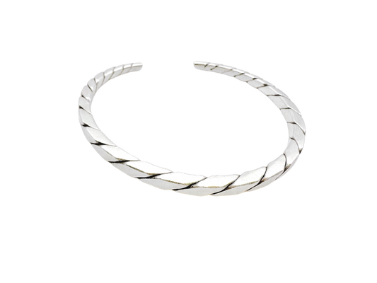 カレンシルバー バングル スパイラル